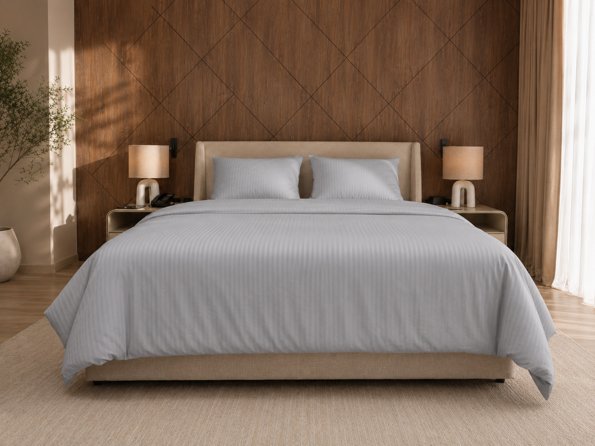 Luxury 7-Piece Hotel Bedding Set - Grey